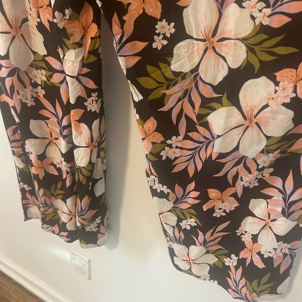 Floral beach pant by Billabong - Picture 6 of 6